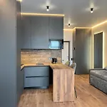 White Pearl Marinist *