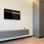 White Pearl Marinist *