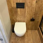 White Pearl Marinist Odessa