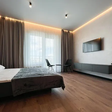 White Pearl Marinist Apartment Odesa