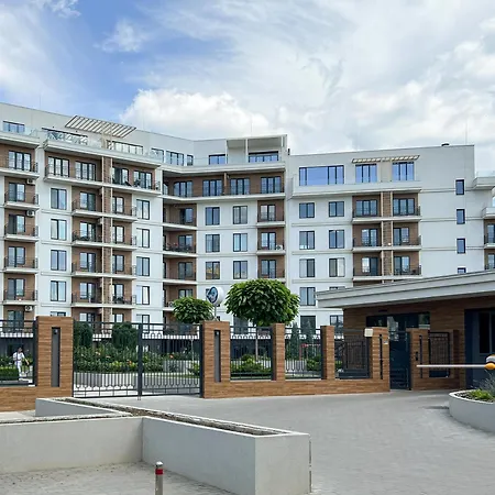 White Pearl Marinist Odesa