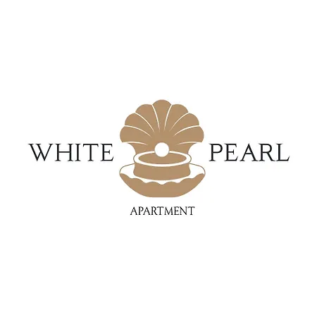 White Pearl Marinist Apartment