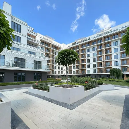 White Pearl Marinist *