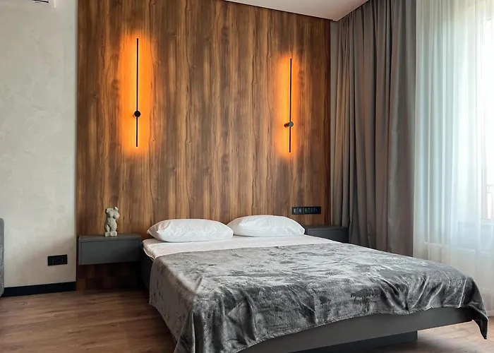 White Pearl Marinist