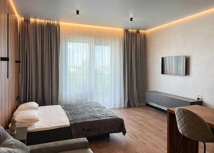 Apartment White Pearl Marinist