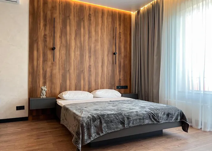 White Pearl Marinist Apartment *