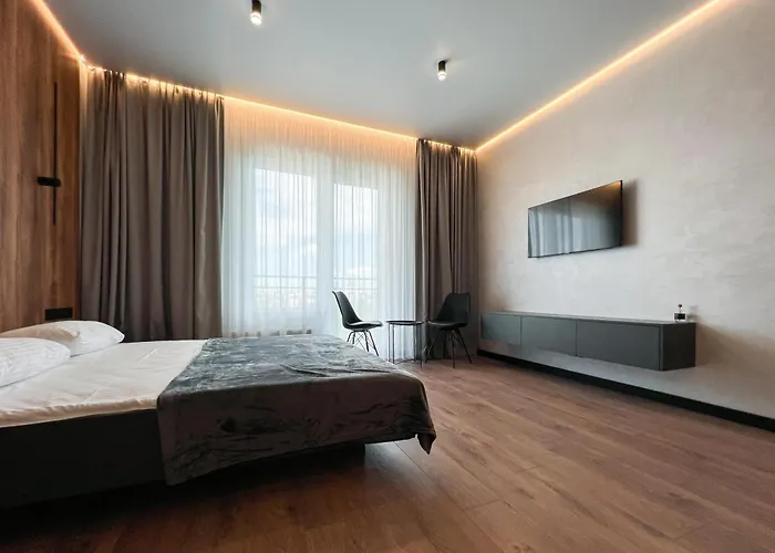 White Pearl Marinist Apartment Odesa