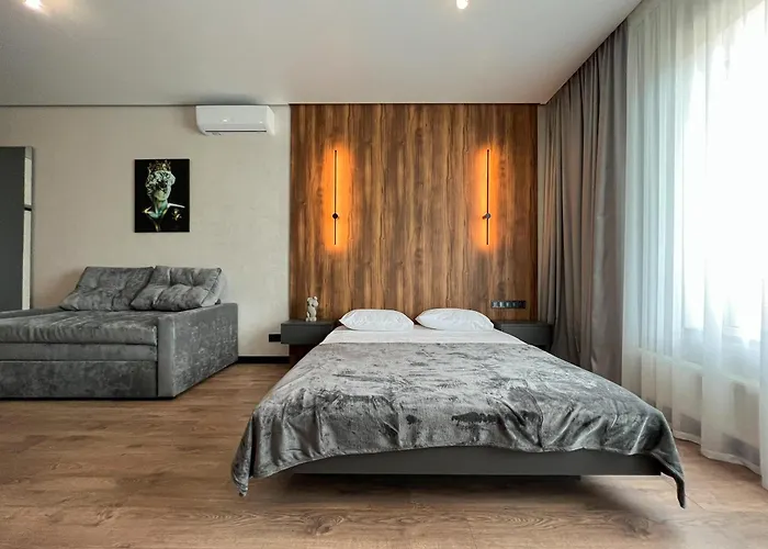 White Pearl Marinist