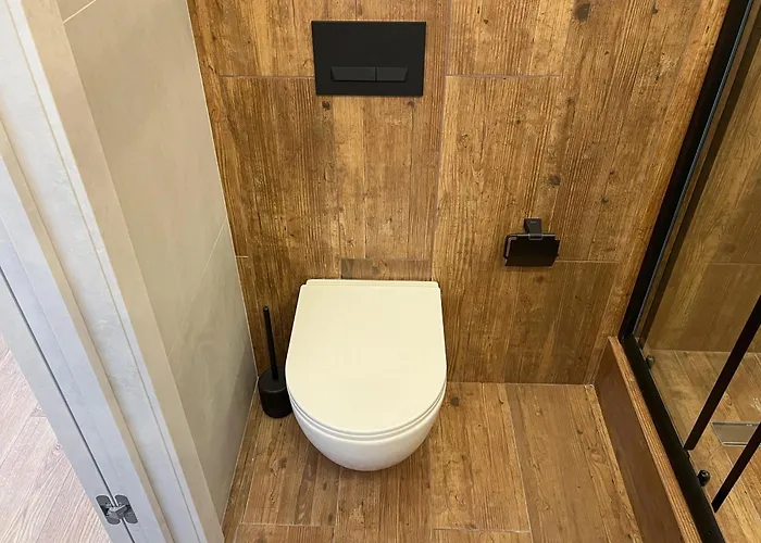 White Pearl Marinist Odesa