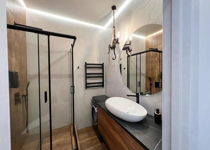 White Pearl Marinist Apartment Odesa